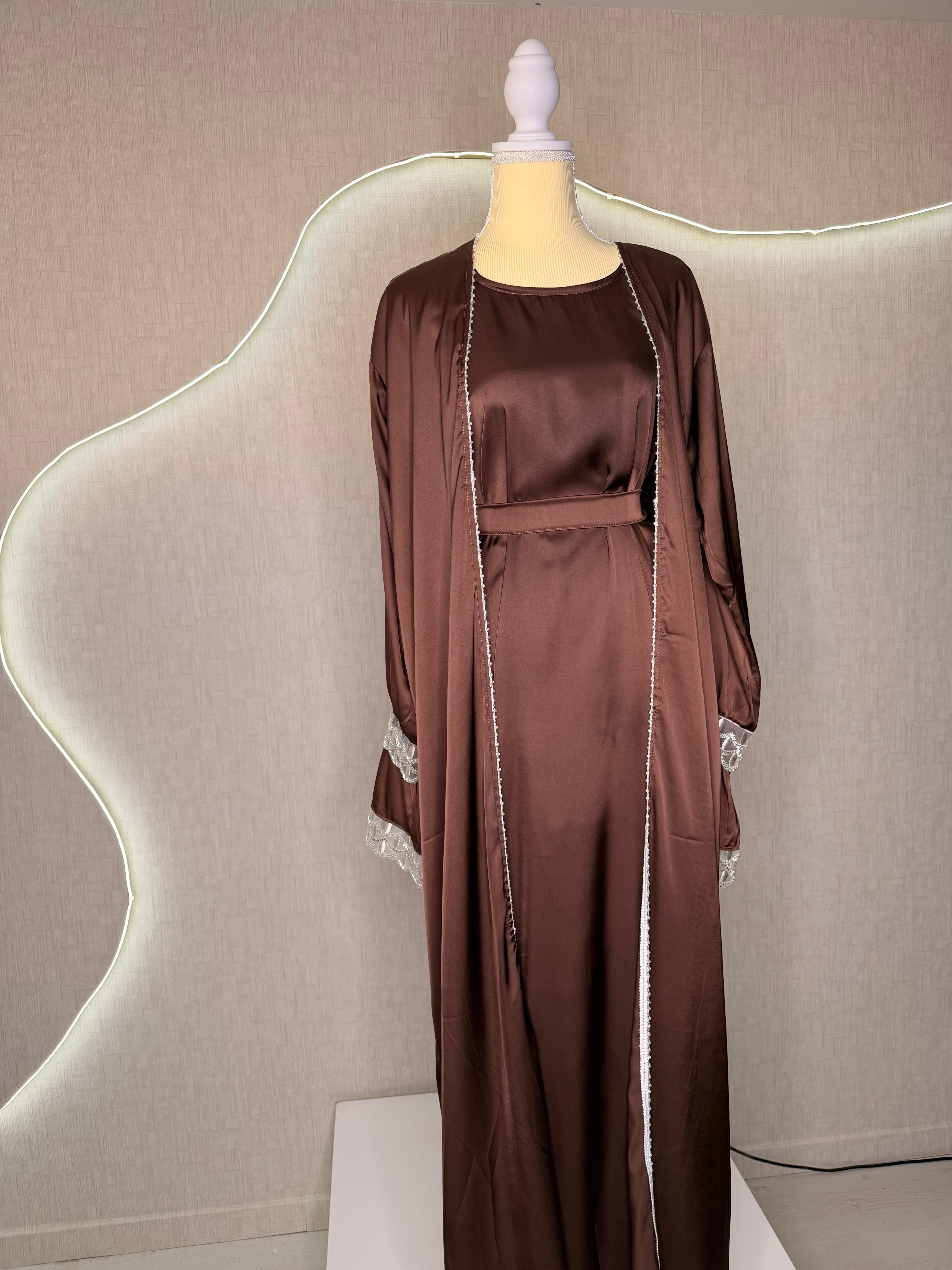 Abaya élégante marron