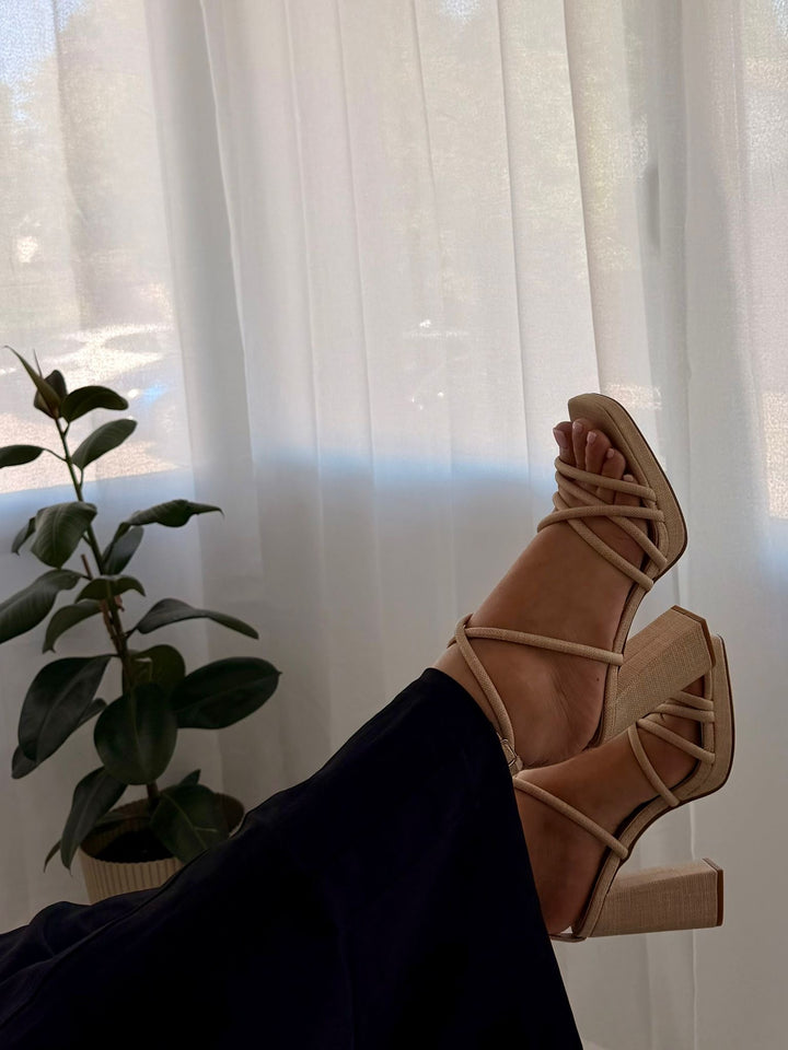 Sandales à talon chic