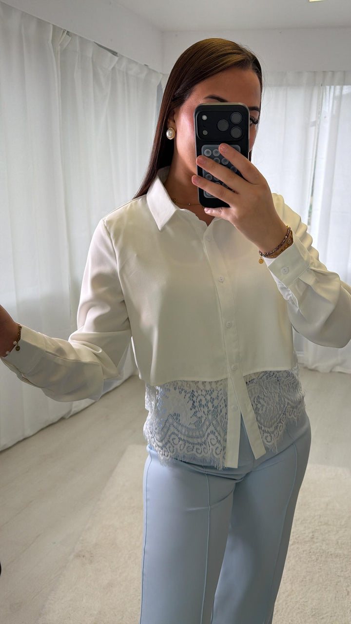 Chemise dentelle