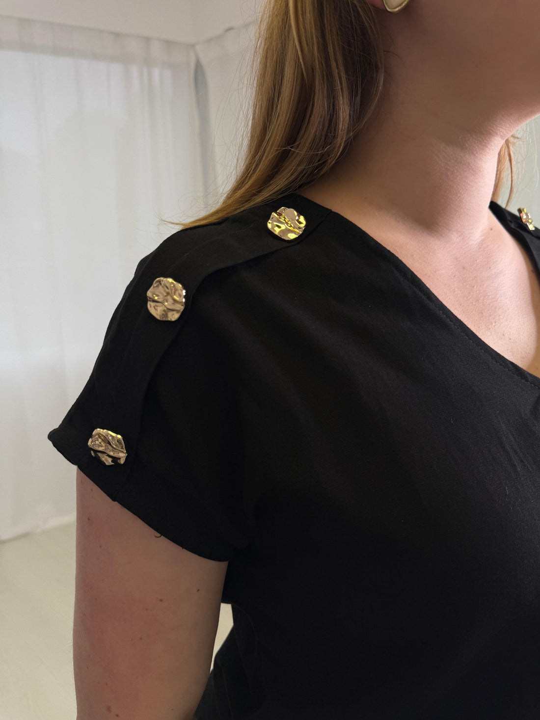 Ensemble noir fluide