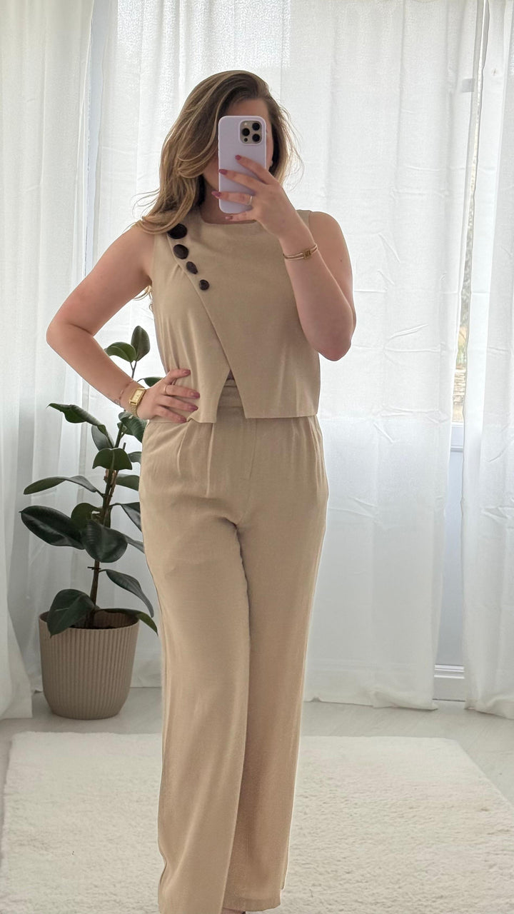 Ensemble avec bouton en bois