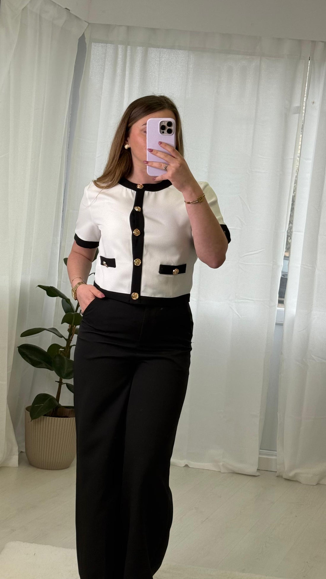 Ensemble intemporelle noir et blanc