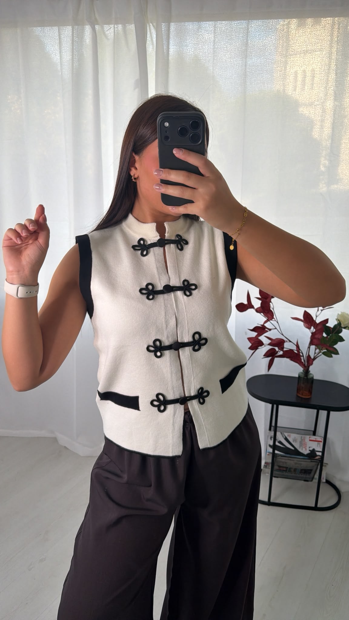 Gilet bouton brodé